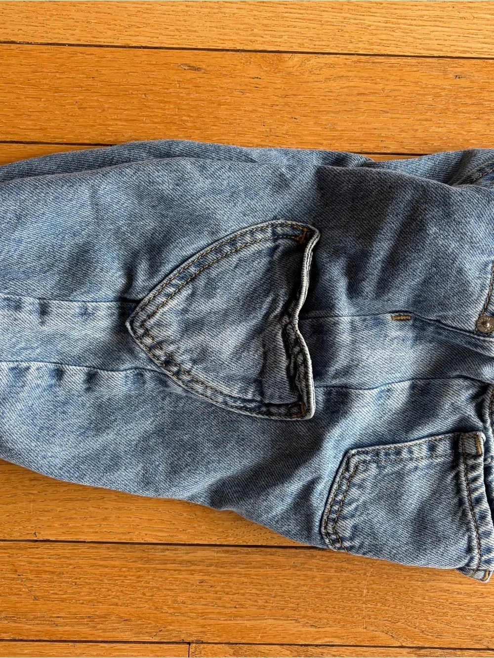 GAP Horseshoe Jeans with Heart Pocket